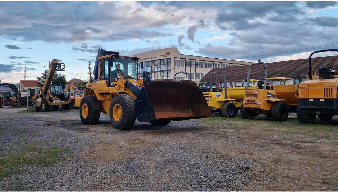 VOLVO 2008 VOLVO L90F WHEELED LOADER - Tekerlekli yükleyici: fotoğraf 4 VOLVO 2008 VOLVO L90F WHEELED LOADER - Tekerlekli yükleyici: fotoğraf 4
