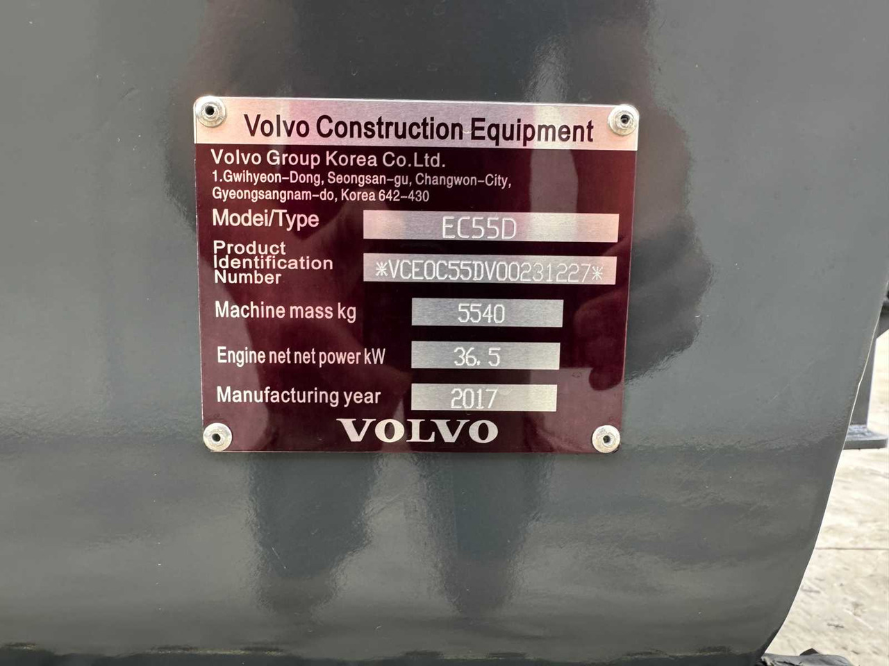 Paletli ekskavatör VOLVO EC55D: fotoğraf 20