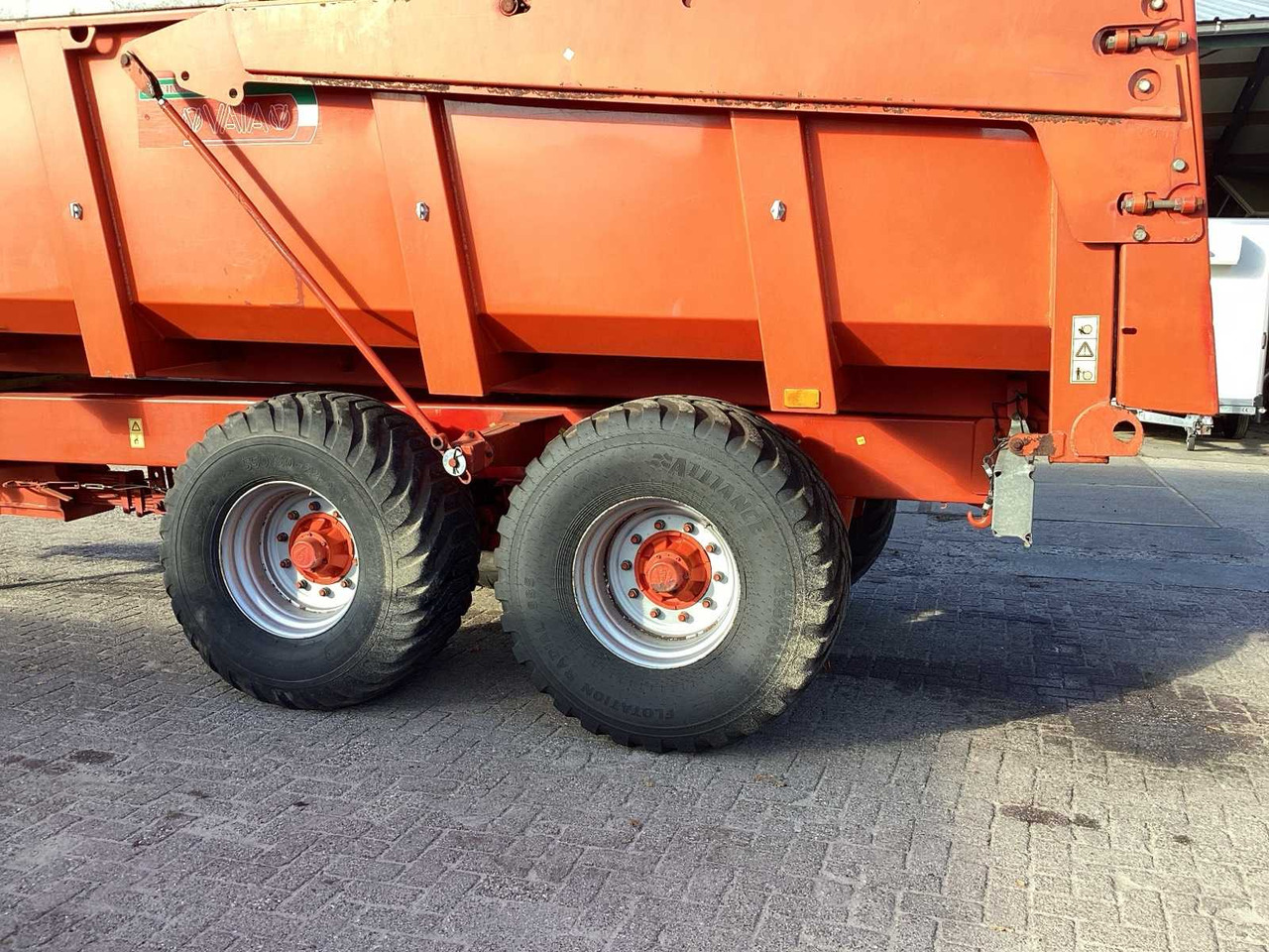Vaia NL120-S - Damperli traktör römorku: fotoğraf 5 Vaia NL120-S - Damperli traktör römorku: fotoğraf 5