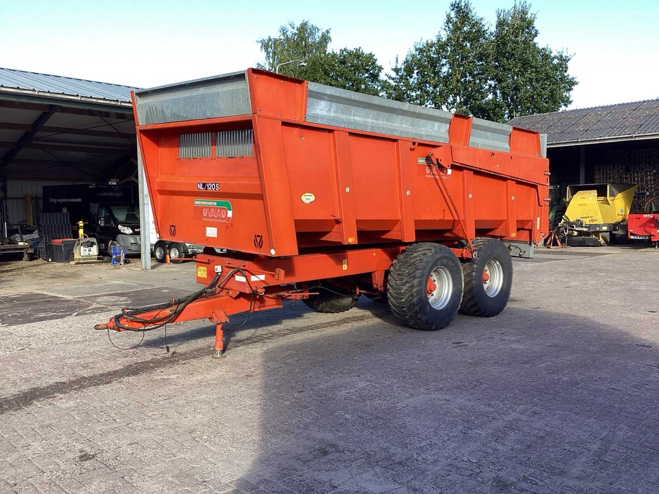 Vaia NL120-S - Damperli traktör römorku: fotoğraf 1 Vaia NL120-S - Damperli traktör römorku: fotoğraf 1