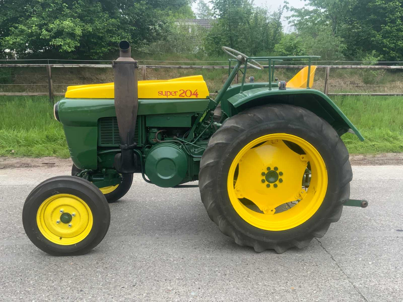 Vierzon Super 204 - Traktör: fotoğraf 2 Vierzon Super 204 - Traktör: fotoğraf 2