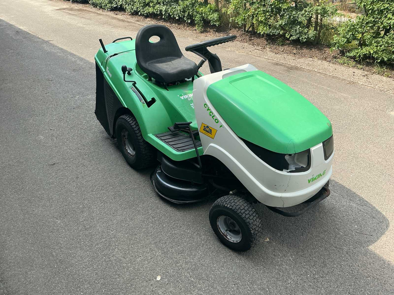 Viking MT 585 - Çim biçme makinesi: fotoğraf 3 Viking MT 585 - Çim biçme makinesi: fotoğraf 3