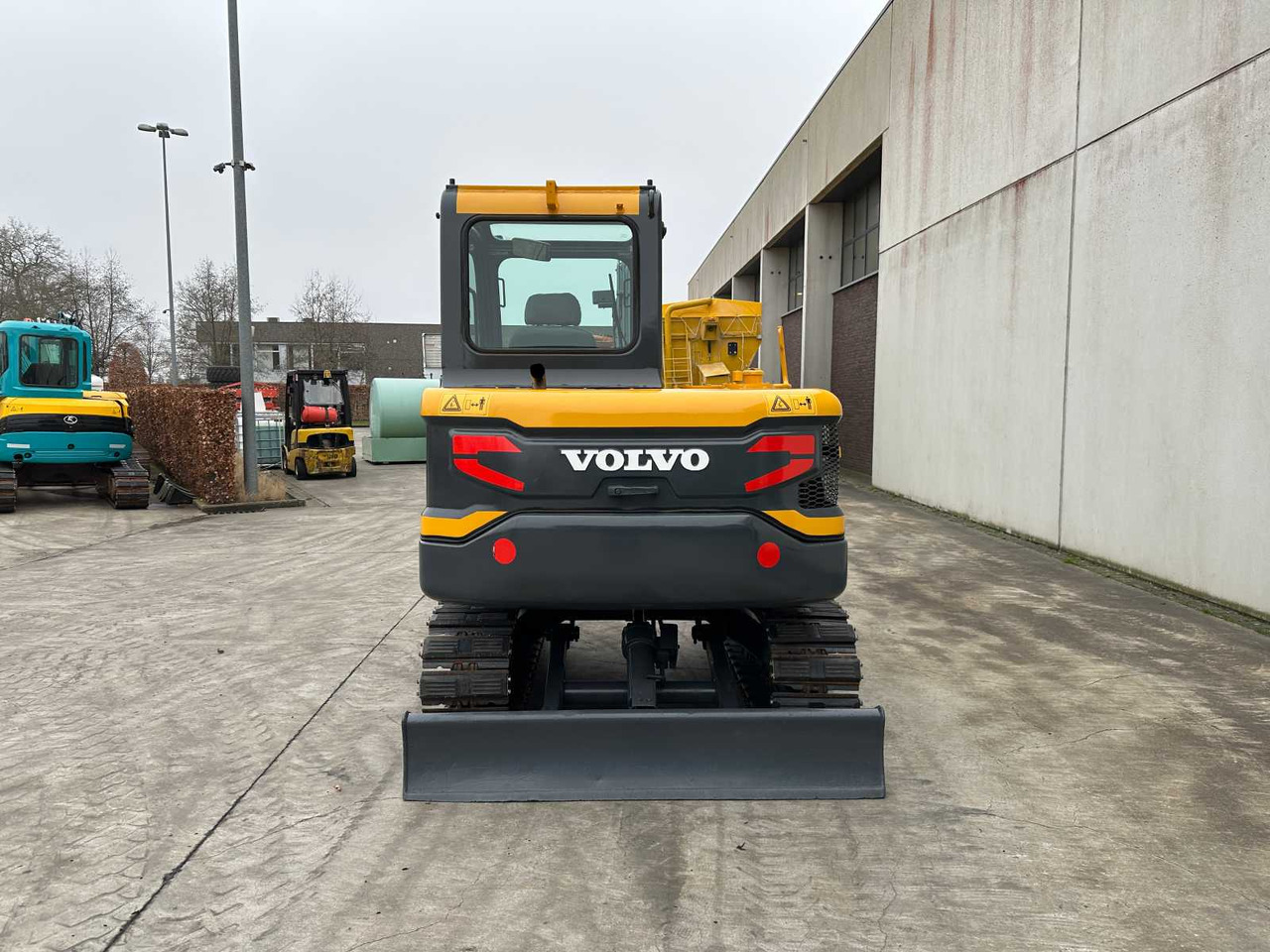 Volvo VOLVO - 2016 - EC55D - MIDI EXCAVATOR - Paletli ekskavatör: fotoğraf 5 Volvo VOLVO - 2016 - EC55D - MIDI EXCAVATOR - Paletli ekskavatör: fotoğraf 5