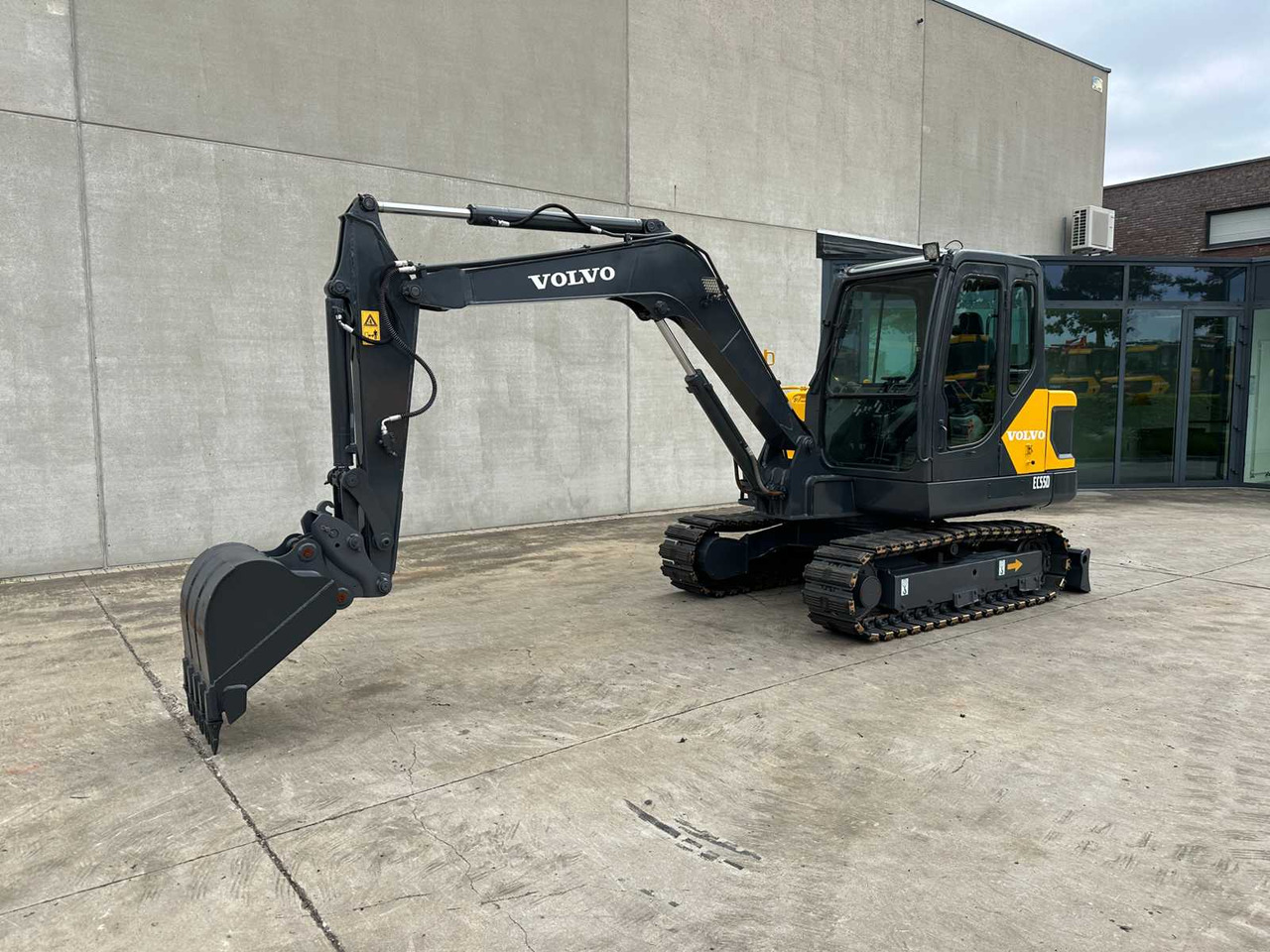 Volvo VOLVO - 2019 - EC55D - MIDI EXCAVATOR - Paletli ekskavatör: fotoğraf 1 Volvo VOLVO - 2019 - EC55D - MIDI EXCAVATOR - Paletli ekskavatör: fotoğraf 1