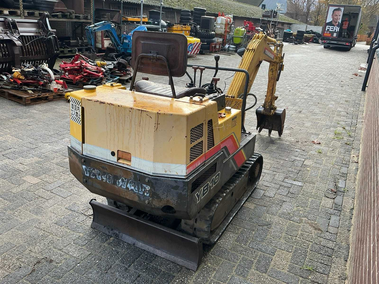 YANMAR YB10 MINI EXCAVATOR - Mini ekskavatör: fotoğraf 5 YANMAR YB10 MINI EXCAVATOR - Mini ekskavatör: fotoğraf 5