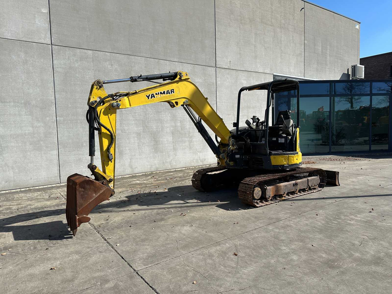 Yanmar Vio45 - Paletli ekskavatör: fotoğraf 1 Yanmar Vio45 - Paletli ekskavatör: fotoğraf 1