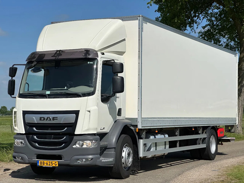DAF CF 320 LF320.19 EURO6. 830x248x260 - Kapalı kasa kamyon: fotoğraf 1 DAF CF 320 LF320.19 EURO6. 830x248x260 - Kapalı kasa kamyon: fotoğraf 1