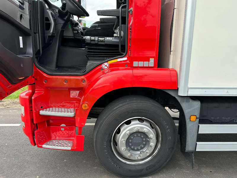 MAN TGM TGM 18.290 GEÏSOLEERDE OPBOUW - Kapalı kasa kamyon: fotoğraf 4 MAN TGM TGM 18.290 GEÏSOLEERDE OPBOUW - Kapalı kasa kamyon: fotoğraf 4