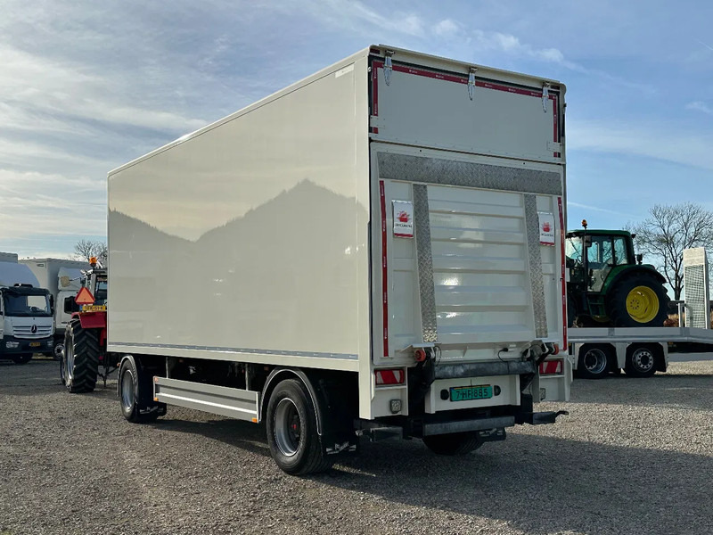 Pacton PACTON GESLOTEN AANHANGER MET LAADKLEP - Kapalı karoser römork: fotoğraf 4 Pacton PACTON GESLOTEN AANHANGER MET LAADKLEP - Kapalı karoser römork: fotoğraf 4