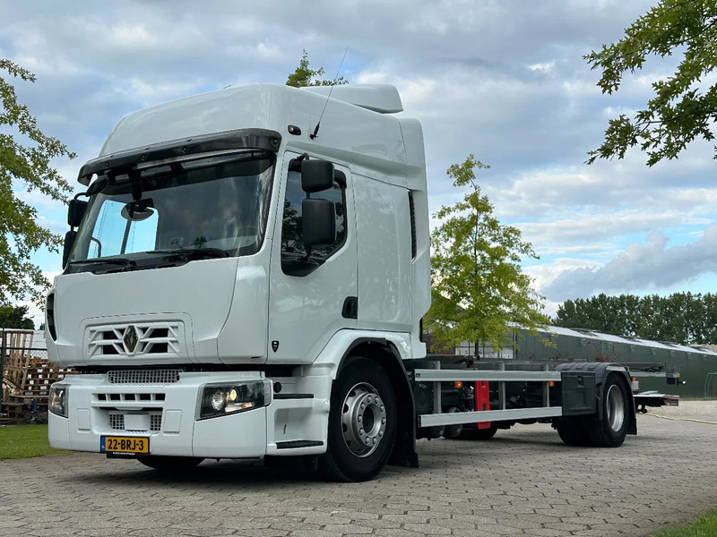 Renault D280 - Tenteli kamyon: fotoğraf 1 Renault D280 - Tenteli kamyon: fotoğraf 1