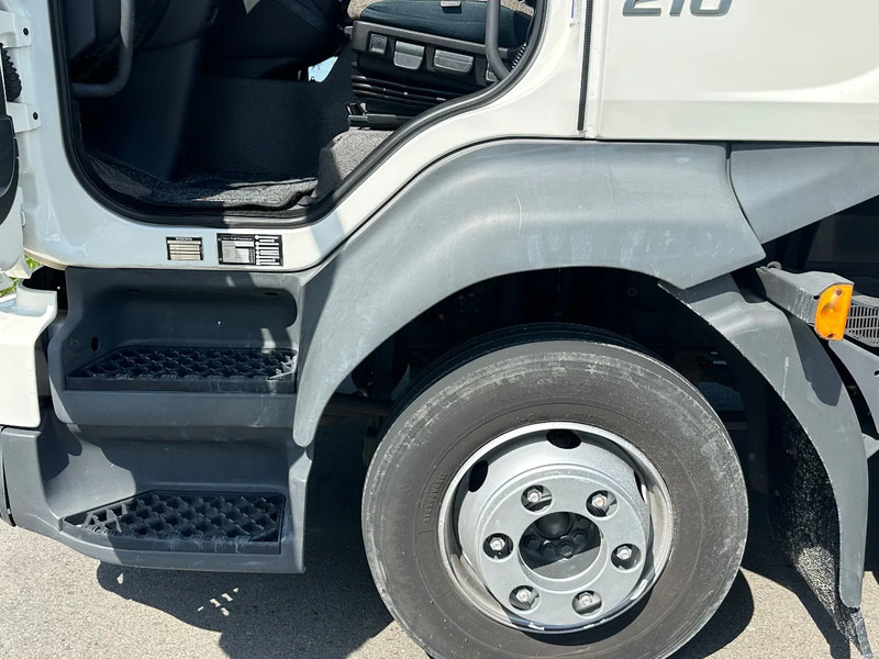 Volvo FL 210.12 EURO6 - Kapalı kasa kamyon: fotoğraf 5 Volvo FL 210.12 EURO6 - Kapalı kasa kamyon: fotoğraf 5