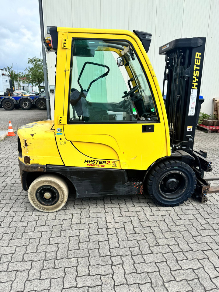Hyster H2.5FT - Dizel forklift: fotoğraf 1 Hyster H2.5FT - Dizel forklift: fotoğraf 1