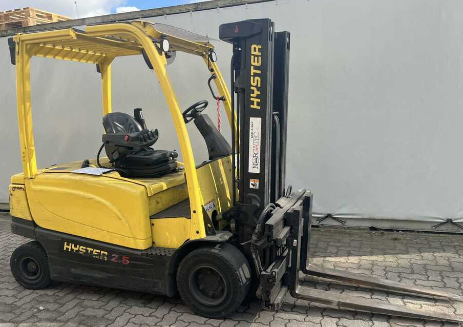 Hyster J2.5XN - Elektrikli forklift: fotoğraf 5 Hyster J2.5XN - Elektrikli forklift: fotoğraf 5