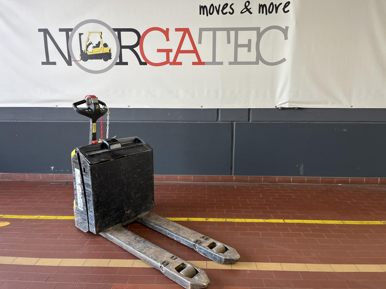 Hyster P1.8 - Kullanılan transpalet: fotoğraf 2 Hyster P1.8 - Kullanılan transpalet: fotoğraf 2