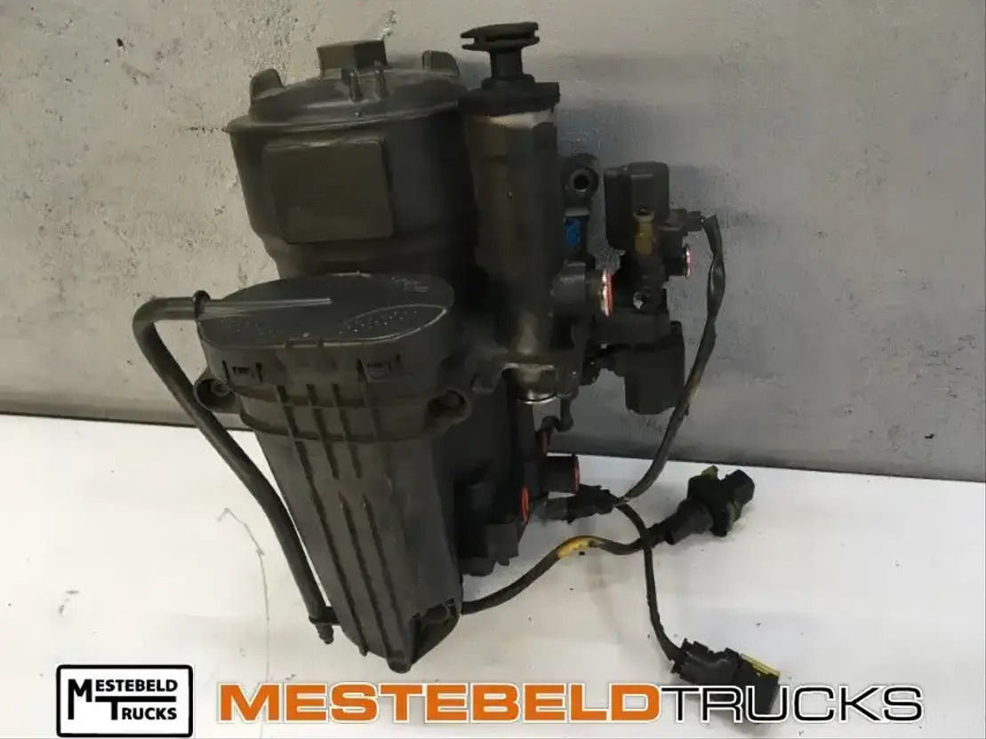 DAF Brandstoffilter module - Motor - Kamyon: fotoğraf 1 DAF Brandstoffilter module - Motor - Kamyon: fotoğraf 1