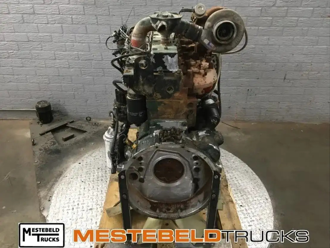 Komatsu Motor Cummins 8.3 ltr - Motor - Kamyon: fotoğraf 2 Komatsu Motor Cummins 8.3 ltr - Motor - Kamyon: fotoğraf 2