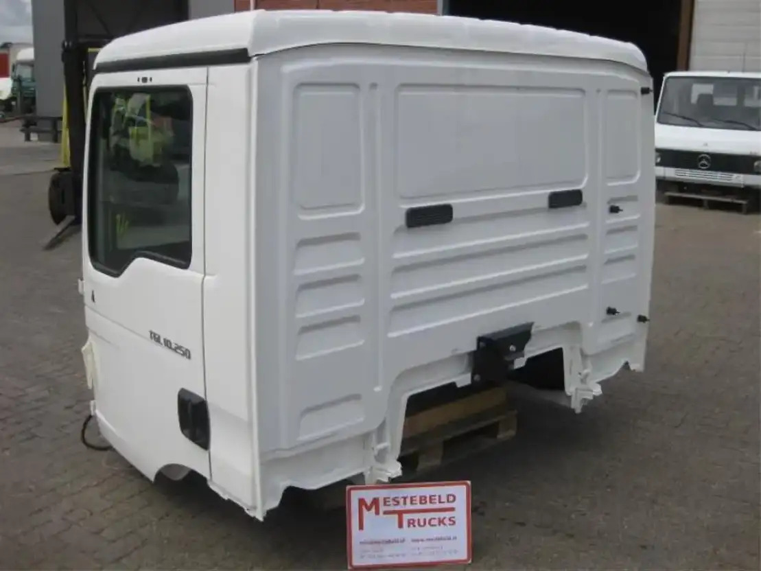MAN Cabine TGL 10-250 - Kabin - Kamyon: fotoğraf 2 MAN Cabine TGL 10-250 - Kabin - Kamyon: fotoğraf 2
