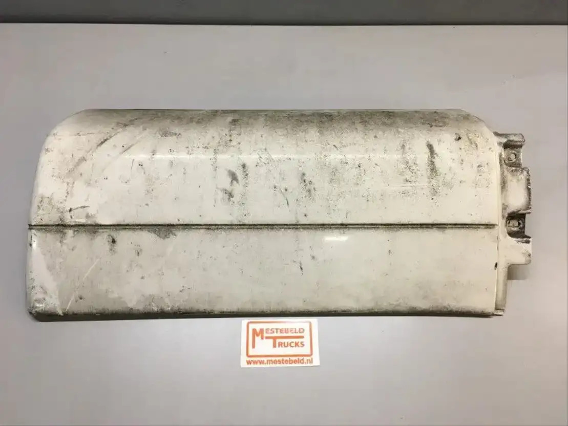 MAN Spatbordverlenging TGA links - Kabin ve iç mekan - Kamyon: fotoğraf 1 MAN Spatbordverlenging TGA links - Kabin ve iç mekan - Kamyon: fotoğraf 1