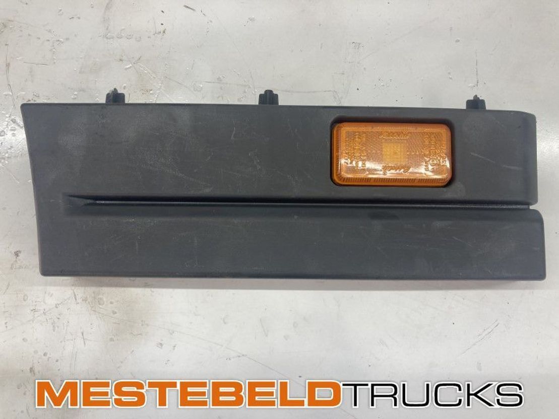 Scania Afdekplaat instap rechts - Kabin ve iç mekan - Kamyon: fotoğraf 1 Scania Afdekplaat instap rechts - Kabin ve iç mekan - Kamyon: fotoğraf 1