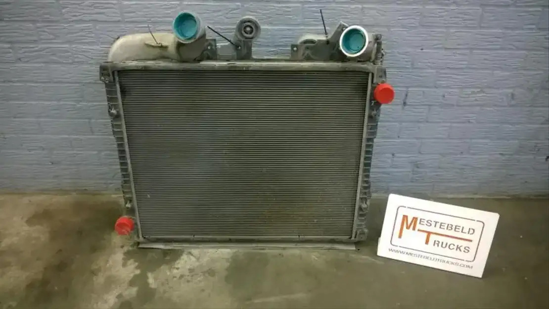 Scania R adiateur + intercooler - Soğutma sistemi - Kamyon: fotoğraf 1 Scania R adiateur + intercooler - Soğutma sistemi - Kamyon: fotoğraf 1