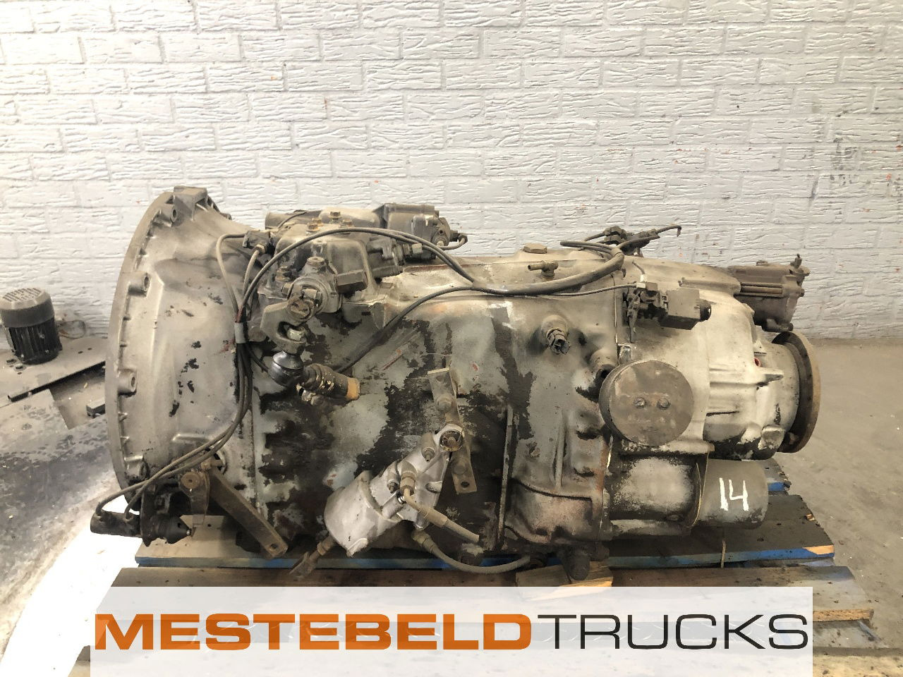 Volvo Versnellingsbak SR1700 - Şanzıman ve yedek parça - Kamyon: fotoğraf 1 Volvo Versnellingsbak SR1700 - Şanzıman ve yedek parça - Kamyon: fotoğraf 1