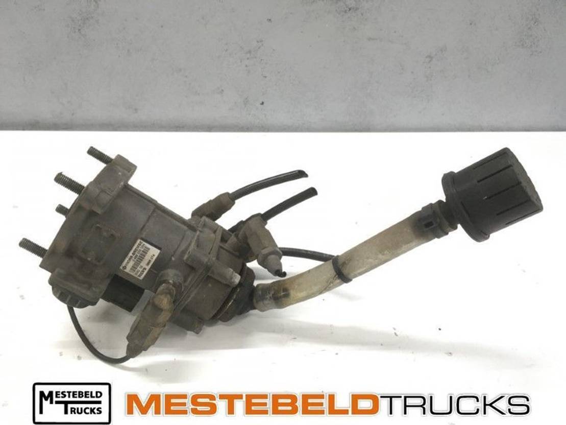 Volvo Voetremventiel FM - Fren valfi - Kamyon: fotoğraf 1 Volvo Voetremventiel FM - Fren valfi - Kamyon: fotoğraf 1