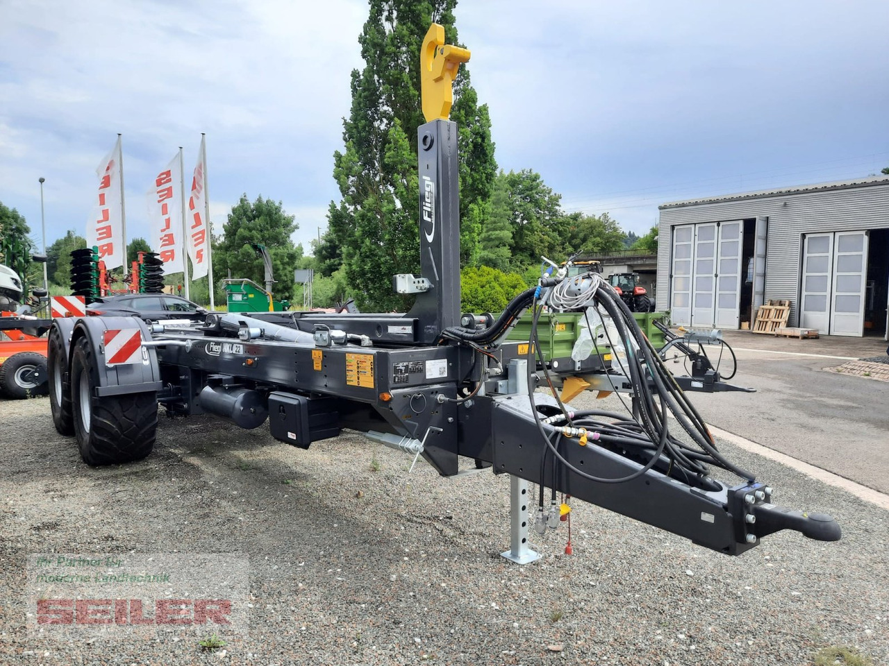 Fliegl HKL 22 Jumbo Abrollkipper - Kancali yükleyici/ Hidrolift römork: fotoğraf 2 Fliegl HKL 22 Jumbo Abrollkipper - Kancali yükleyici/ Hidrolift römork: fotoğraf 2