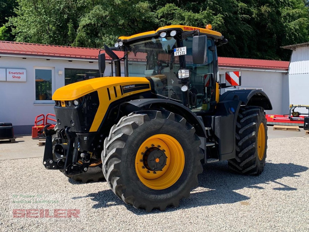 JCB Fastrac 4220 - Traktör: fotoğraf 1 JCB Fastrac 4220 - Traktör: fotoğraf 1