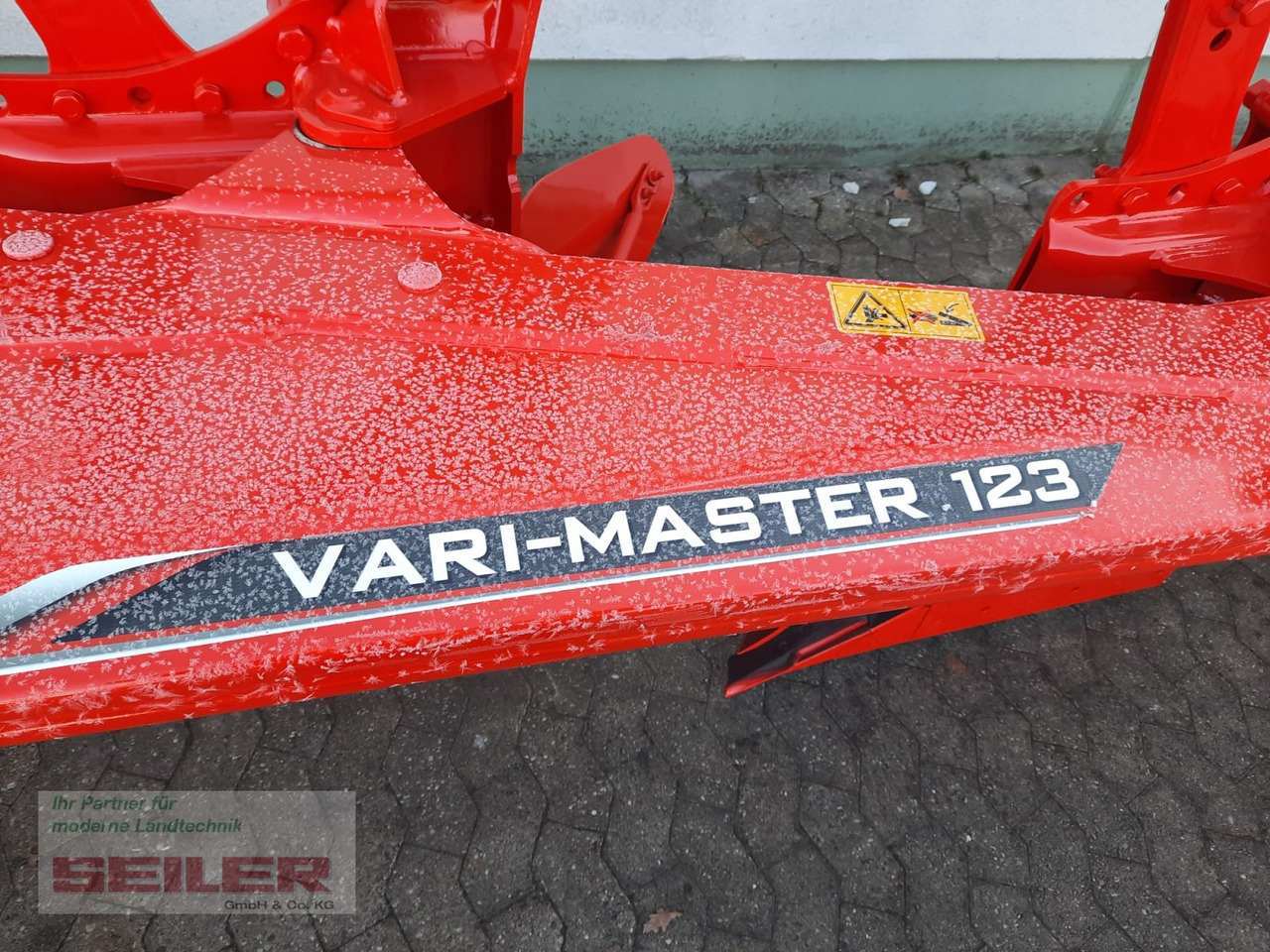Kuhn Vari-Master 123T LPo 5-Schar - Pulluk: fotoğraf 2 Kuhn Vari-Master 123T LPo 5-Schar - Pulluk: fotoğraf 2
