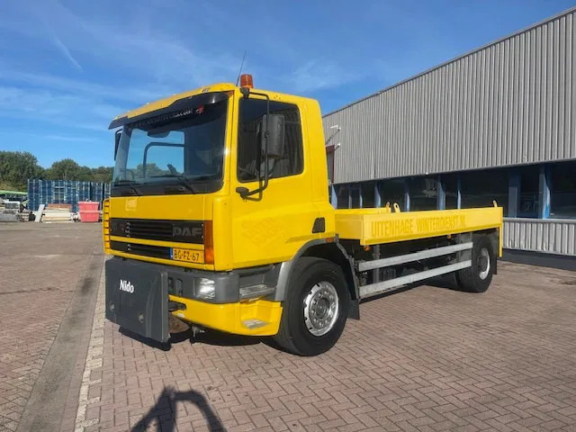 DAF CF 75.240 Automatic Euro 2 NL-Truck Original km's - Sal/ Açık kasa kamyon: fotoğraf 3 DAF CF 75.240 Automatic Euro 2 NL-Truck Original km's - Sal/ Açık kasa kamyon: fotoğraf 3