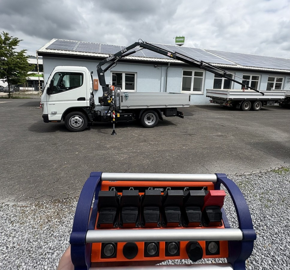 FUSO 3S15 Alu Pritsche 2.80m Ladekran Funk! sofort ve - Vinçli kamyon: fotoğraf 5 FUSO 3S15 Alu Pritsche 2.80m Ladekran Funk! sofort ve - Vinçli kamyon: fotoğraf 5