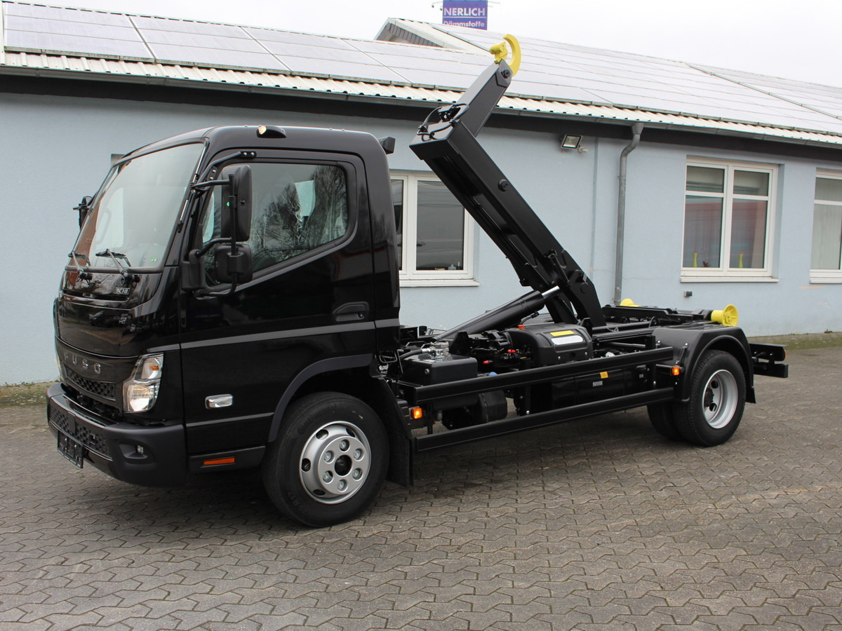 FUSO Canter FUSO 9C18 Duonic City Abrollkipper Black - Kancalı yükleyici kamyon, Vinçli kamyon: fotoğraf 1 FUSO Canter FUSO 9C18 Duonic City Abrollkipper Black - Kancalı yükleyici kamyon, Vinçli kamyon: fotoğraf 1