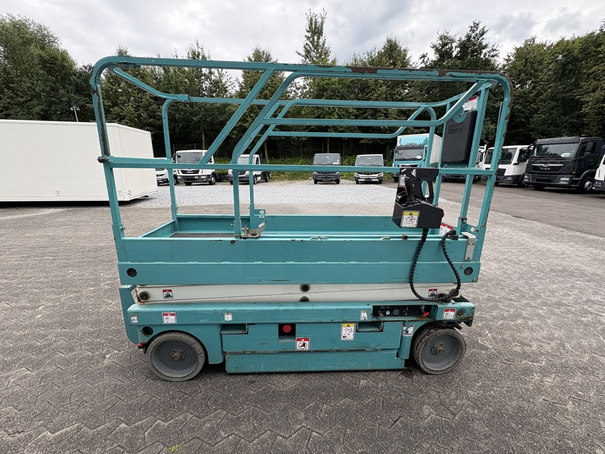 GENIE Haulotte Compact 8 baugleich GS 2032 sofort verf - Makasli platform: fotoğraf 3 GENIE Haulotte Compact 8 baugleich GS 2032 sofort verf - Makasli platform: fotoğraf 3