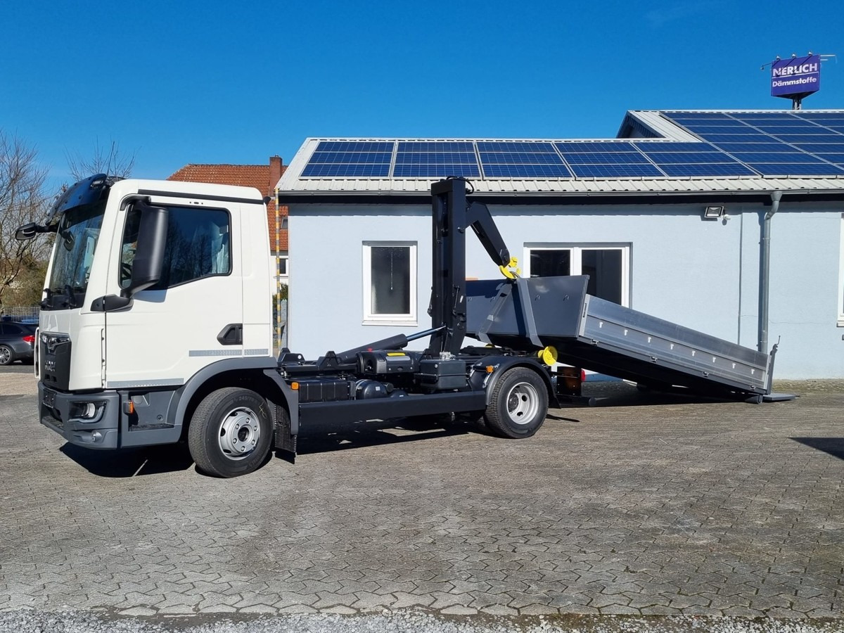 MAN TGL 8.220 BL City Abollkipper 6t TipMatic AHKx2 - Kancalı yükleyici kamyon: fotoğraf 4 MAN TGL 8.220 BL City Abollkipper 6t TipMatic AHKx2 - Kancalı yükleyici kamyon: fotoğraf 4