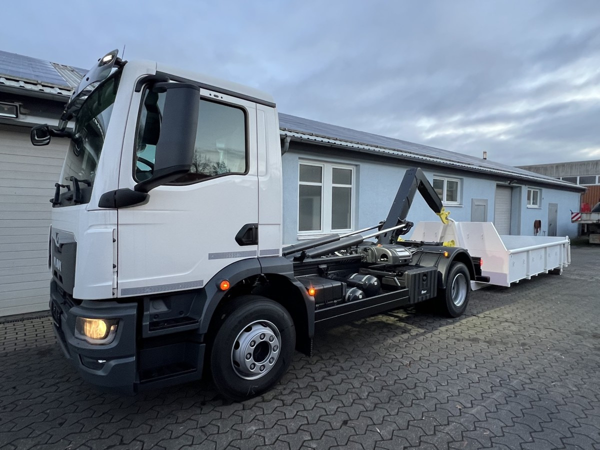 MAN TGM 15.290 BL Abrollkipper PowerMatic Standheiz. - Kancalı yükleyici kamyon: fotoğraf 5 MAN TGM 15.290 BL Abrollkipper PowerMatic Standheiz. - Kancalı yükleyici kamyon: fotoğraf 5