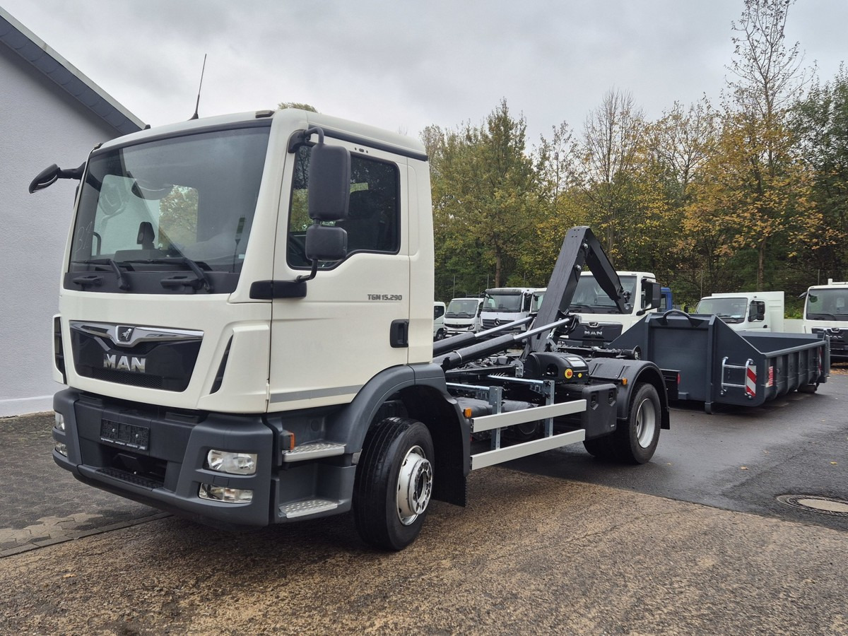 MAN TGM 15.290 BL Aut. Abrollkipper AHK - Kancalı yükleyici kamyon: fotoğraf 4 MAN TGM 15.290 BL Aut. Abrollkipper AHK - Kancalı yükleyici kamyon: fotoğraf 4