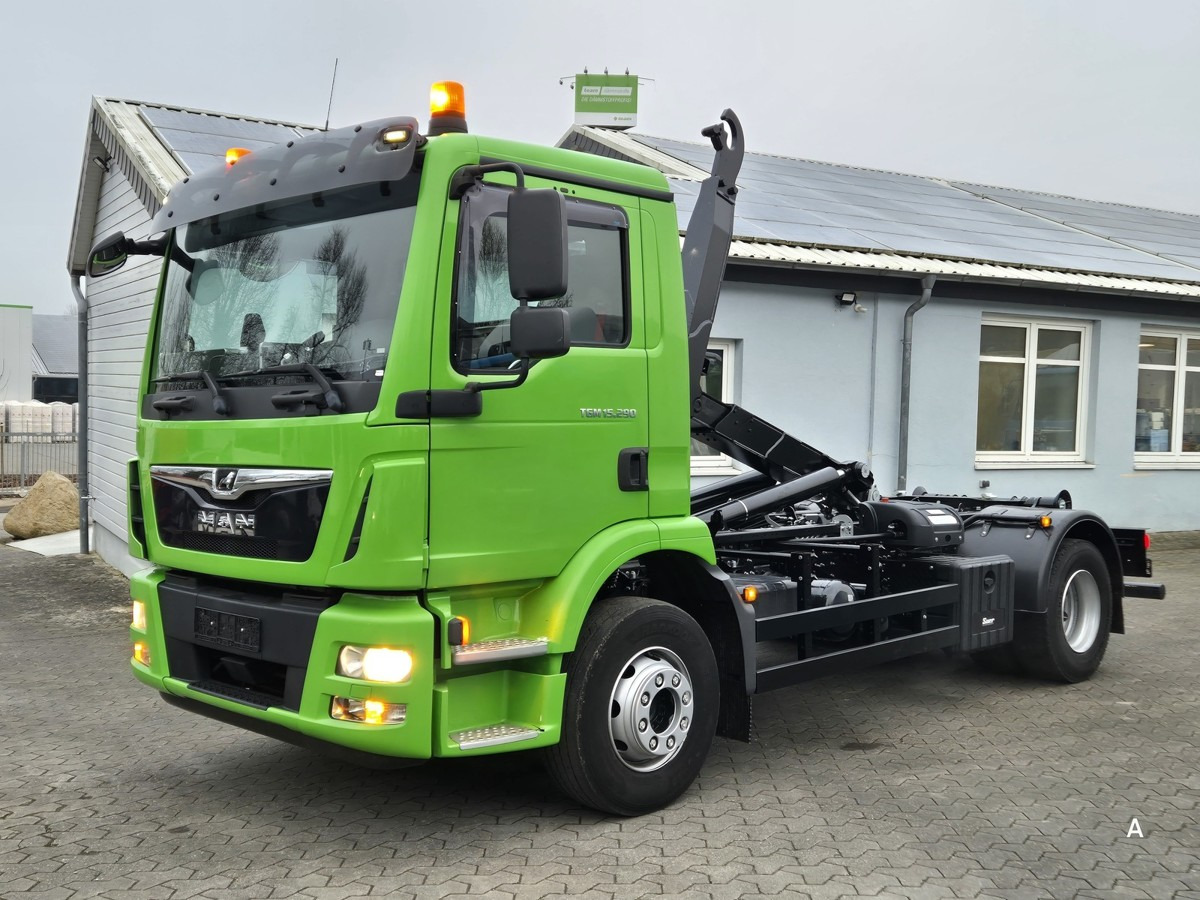 MAN TGM 15.290 BL Aut. Abrollkipper AHK - Kancalı yükleyici kamyon: fotoğraf 2 MAN TGM 15.290 BL Aut. Abrollkipper AHK - Kancalı yükleyici kamyon: fotoğraf 2