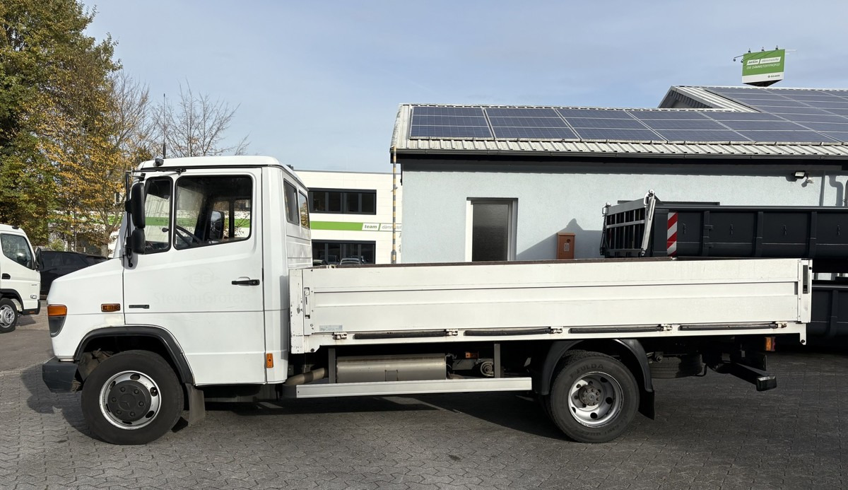 MERCEDES-BENZ Vario 816D Alupritsche 1 Hand - Açık kasa kamyonet: fotoğraf 3 MERCEDES-BENZ Vario 816D Alupritsche 1 Hand - Açık kasa kamyonet: fotoğraf 3