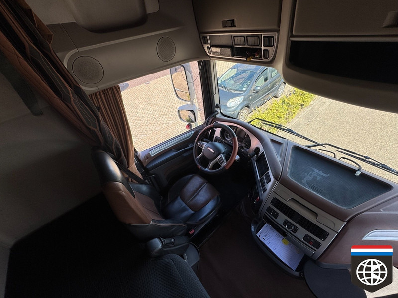 DAF XF 530 FT RETARDER / LEATHER INTERIOR / NIGHT AC / TUV 06-2026 - Çekici: fotoğraf 5 DAF XF 530 FT RETARDER / LEATHER INTERIOR / NIGHT AC / TUV 06-2026 - Çekici: fotoğraf 5