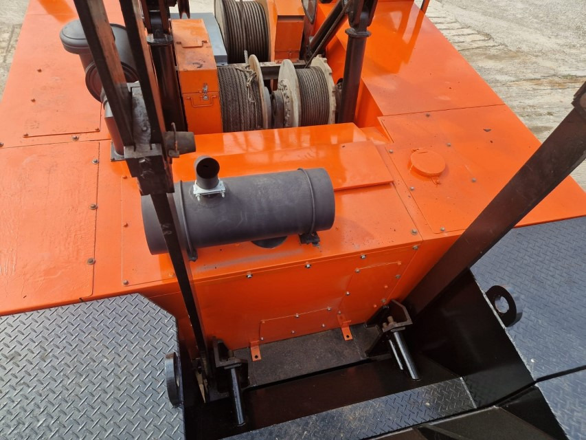 Hitachi KH180-3 - Paletli vinç: fotoğraf 3 Hitachi KH180-3 - Paletli vinç: fotoğraf 3