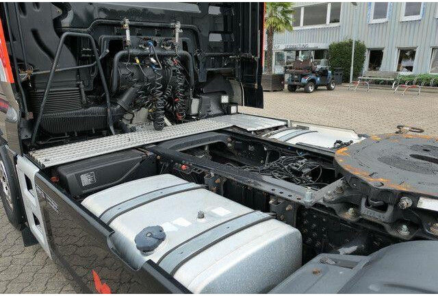 MAN 18.480 TGX, Black Edition, XXL, Standklima - Çekici: fotoğraf 4 MAN 18.480 TGX, Black Edition, XXL, Standklima - Çekici: fotoğraf 4