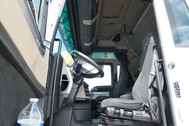 MAN 18.500 TGX 4x2, Intarder, Klima, 2x Tank,Spoiler - Çekici: fotoğraf 4 MAN 18.500 TGX 4x2, Intarder, Klima, 2x Tank,Spoiler - Çekici: fotoğraf 4