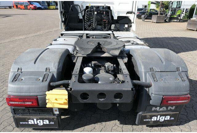 MAN 18.500 TGX 4x2, XXL, Intarder,Standklima,2x Tank - Çekici: fotoğraf 4 MAN 18.500 TGX 4x2, XXL, Intarder,Standklima,2x Tank - Çekici: fotoğraf 4