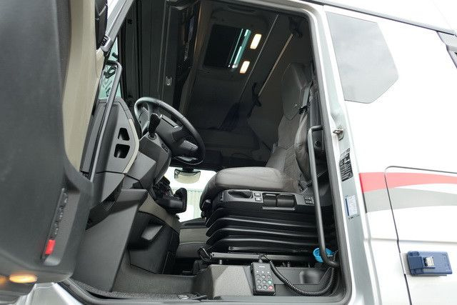 MAN 18.510 TGX 4x2, Hydr.,Retarder,Klima, Alu-Felgen - Çekici: fotoğraf 5 MAN 18.510 TGX 4x2, Hydr.,Retarder,Klima, Alu-Felgen - Çekici: fotoğraf 5