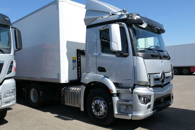 Mercedes-Benz 1836 LS Actros 4x2, ADR, Navi, Klima, 2.000km - Çekici: fotoğraf 2 Mercedes-Benz 1836 LS Actros 4x2, ADR, Navi, Klima, 2.000km - Çekici: fotoğraf 2