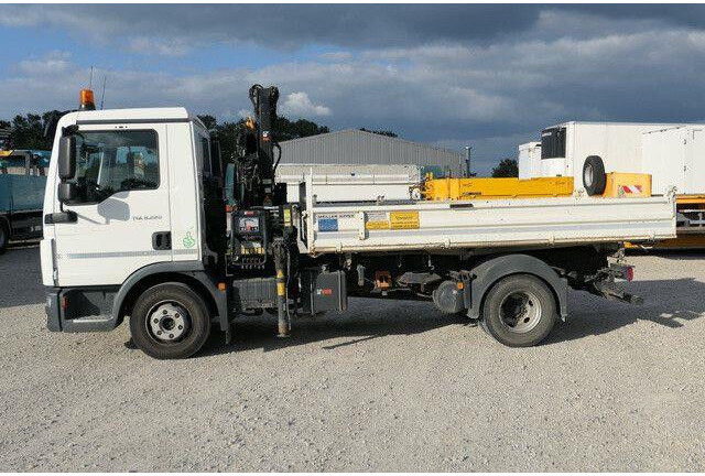 MAN 8.220 TGL BB, Hiab 055 BS-2, Greifer, AHK, Funk - Damperli kamyon: fotoğraf 2 MAN 8.220 TGL BB, Hiab 055 BS-2, Greifer, AHK, Funk - Damperli kamyon: fotoğraf 2