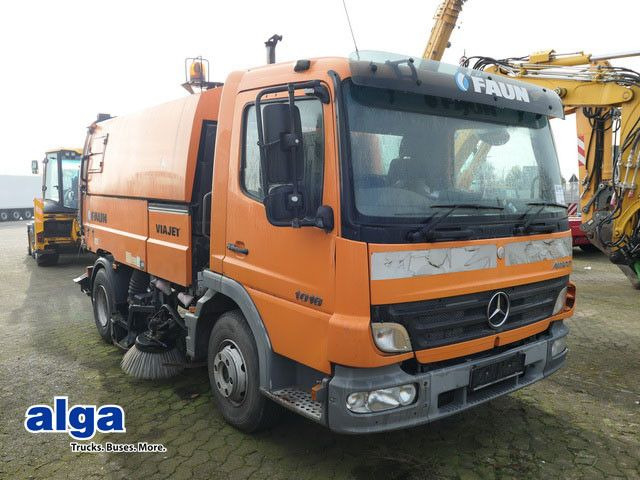 Mercedes-Benz 1018 Atego 4x2, Faun VIAJET 5R, Klima, 73tkm - Yol süpürme aracı: fotoğraf 1 Mercedes-Benz 1018 Atego 4x2, Faun VIAJET 5R, Klima, 73tkm - Yol süpürme aracı: fotoğraf 1