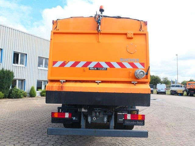 Mercedes-Benz 2032 A Actros 4x4, Bucher STKF 9500, Airport, AC - Yol süpürme aracı: fotoğraf 4 Mercedes-Benz 2032 A Actros 4x4, Bucher STKF 9500, Airport, AC - Yol süpürme aracı: fotoğraf 4