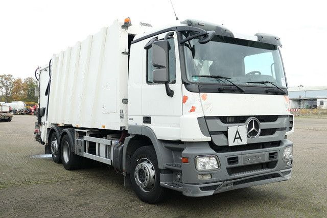 Mercedes-Benz 2532 L Actros 6x2, Faun, Variopress, Zöller, AC - Çöp kamyonu: fotoğraf 3 Mercedes-Benz 2532 L Actros 6x2, Faun, Variopress, Zöller, AC - Çöp kamyonu: fotoğraf 3
