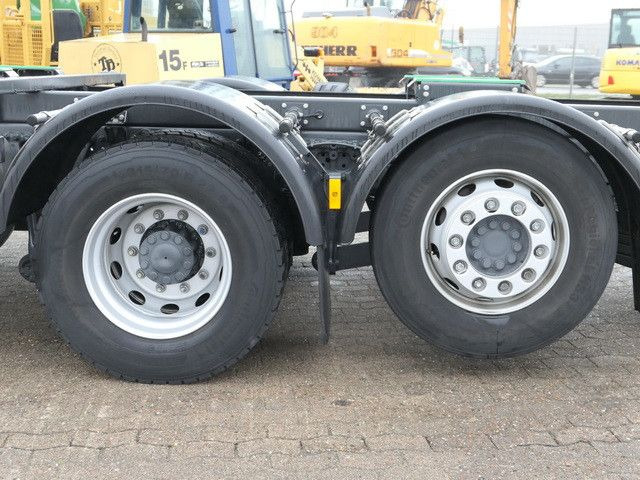 Mercedes-Benz 2546 L 6x2, MP4, 2x Schlafliege, Bullfänger, AC - Konteynır taşıyıcı/ Yedek karoser kamyon: fotoğraf 3 Mercedes-Benz 2546 L 6x2, MP4, 2x Schlafliege, Bullfänger, AC - Konteynır taşıyıcı/ Yedek karoser kamyon: fotoğraf 3